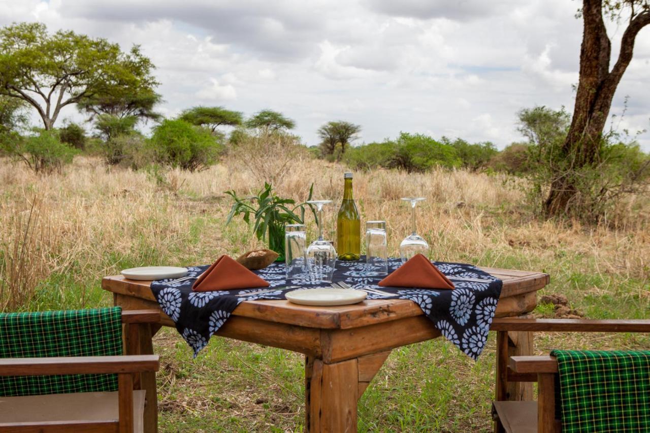 Baobab Tented Camp Kwa Kuchinia 外观 照片