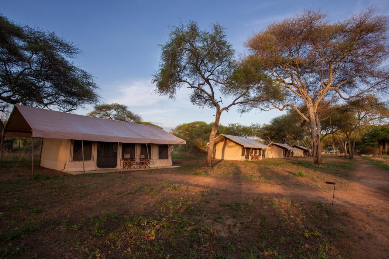 Baobab Tented Camp Kwa Kuchinia 外观 照片